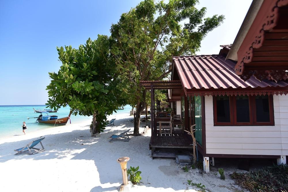 Lipe Power Beach Resort Buitenkant foto